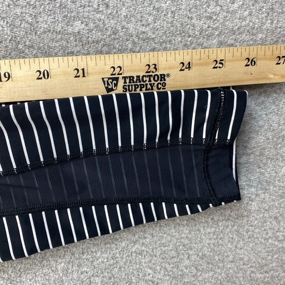 Lululemon Train Times legging pant 25” size 4 parallel stripe mid rise mesh - Picture 6 of 11